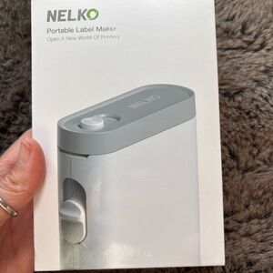 Elk Portable Label Maker - White/Gray